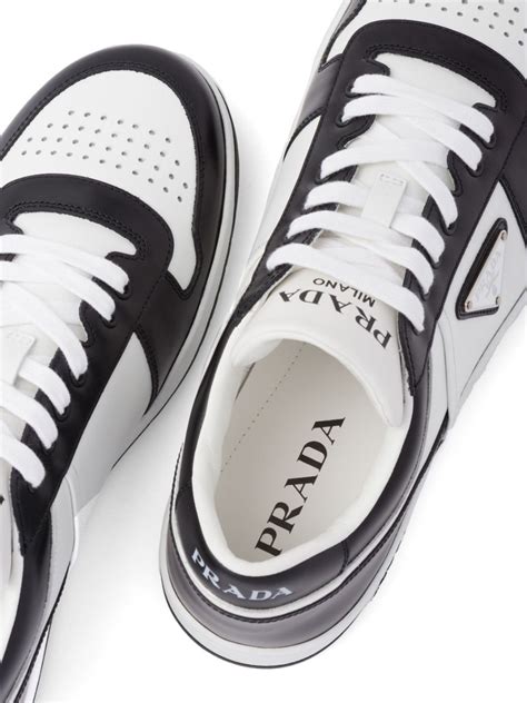 sneakers prada sconto